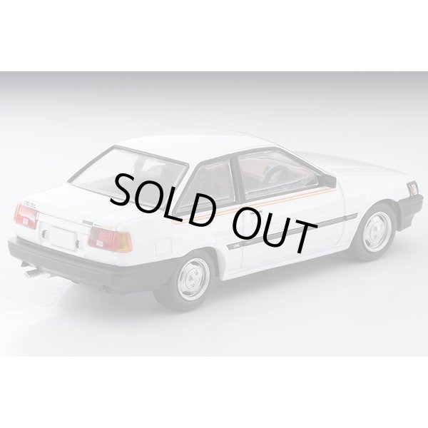 画像2: TOMYTEC 1/64 Limited Vintage NEO Toyota Corolla Levin 2-Door Lime (White) 1983 (2)