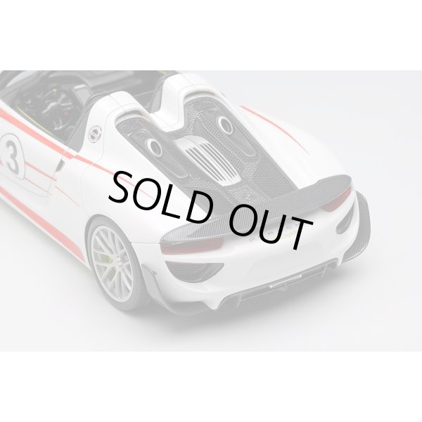 画像8: EIDOLON COLLECTION 1/43 Porsche 918 Spyder Weissach Package 2011 White / Red Salzburg Stripes (8)