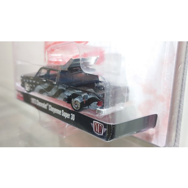 画像4: M2 Machines 1/64 Chevrolet Cheyenne Super 3 1973 Stars & Stripes Black (4)