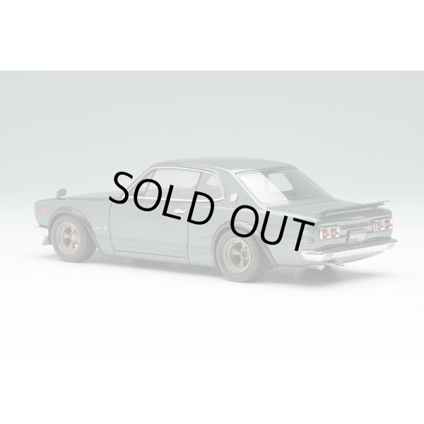 画像3: VISION 1/43 Nissan Skyline 2000GT-R (KPGC10) with Spoiler (NISSAN Works Wheel) Metallic Green (3)