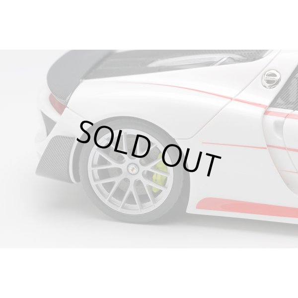 画像12: EIDOLON COLLECTION 1/43 Porsche 918 Spyder Weissach Package 2011 White / Red Salzburg Stripes (12)