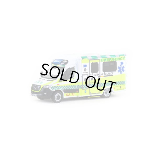 画像2: Tiny City Die-cast Model Car -MERCEDES-BENZ Sprinter Facelift St. John Ambulance (SJ71) (2)