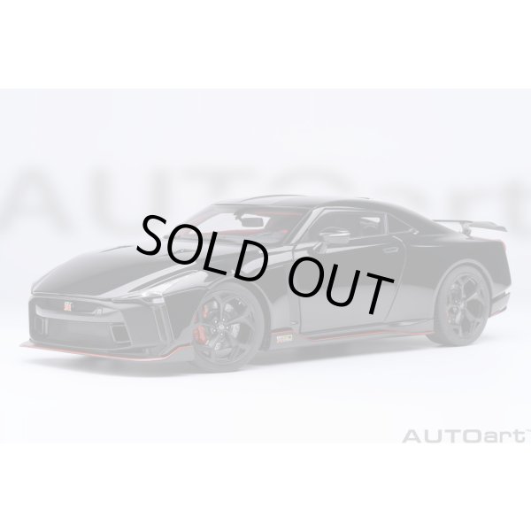 画像1: AUTOart 1/18 Nissan GT-R50 by Italdesign Black/Matte Black (1)