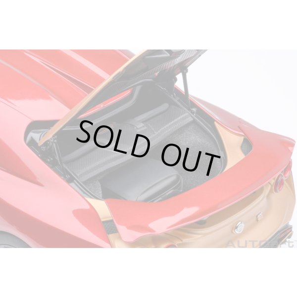 画像16: AUTOart 1/18 Nissan GT-R50 by Italdesign Metallic Red/Gold (16)