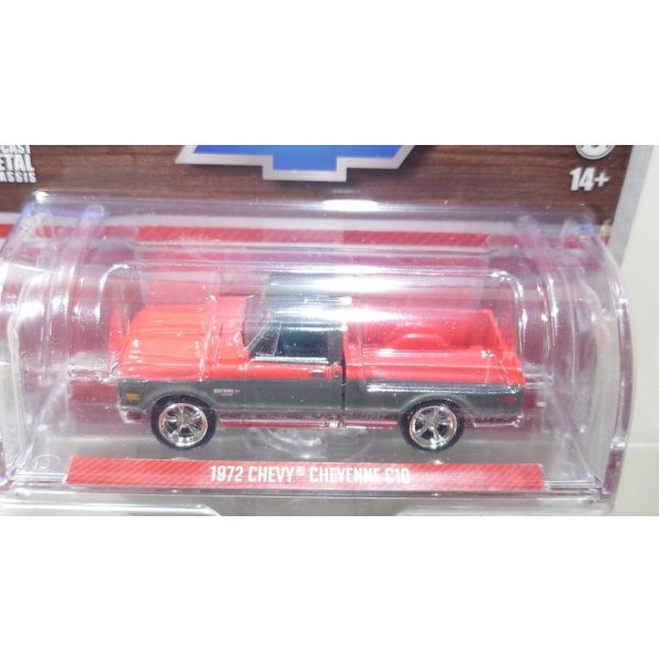 画像4: GREEN LiGHT EXCLUSIVE 1/64 1972 Chevy Cheyenne C10 Short Bed - Ruby Red and Gunmetal Gray (4)