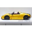 画像2: EIDOLON 1/43 Porsche 918 Spyder weissach package 2011 Grande Giallo Pearl Limited 35 pcs. (2)