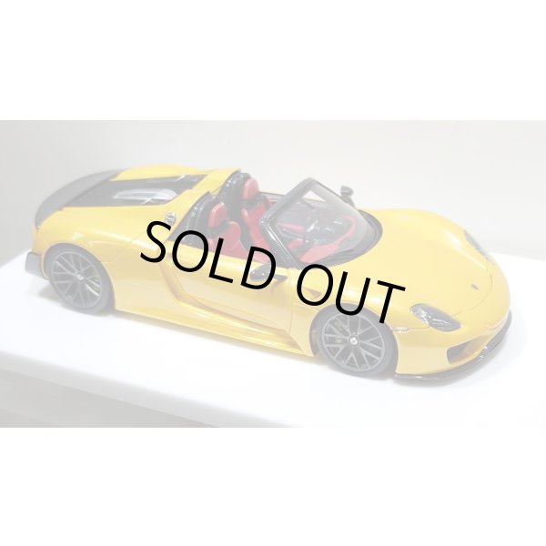 画像11: EIDOLON 1/43 Porsche 918 Spyder weissach package 2011 Grande Giallo Pearl Limited 35 pcs. (11)