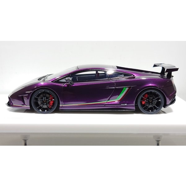 画像2: EIDOLON 1/43 Lamborghini Gallardo LP570-4 Squadra Corse 2014 Alba Cielo Limited 30 pcs. (2)