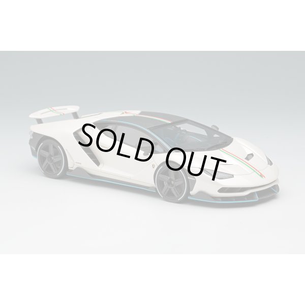 画像5: EIDOLON COLLECTION 1/43 Lamborghini Centenario LP770-4 2016 Rear Wing up Bianco Canopus / Italian Stripe Limited 120 pcs. (5)