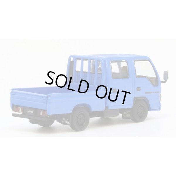 画像2: MODEL1 1/64 Isuzu Elf (NHR) Double Cab Light Truck Blue (LHD) (2)