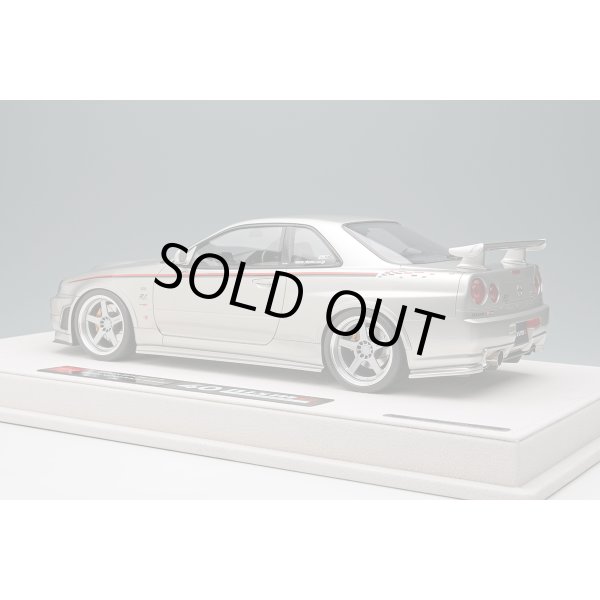 画像3: EIDOLON 1/18 NISSAN SKYLINE GT-R (BNR34 NISMO R-tune Version) 2004 Silver/Nismo Stripe Limited 120 pcs. (3)