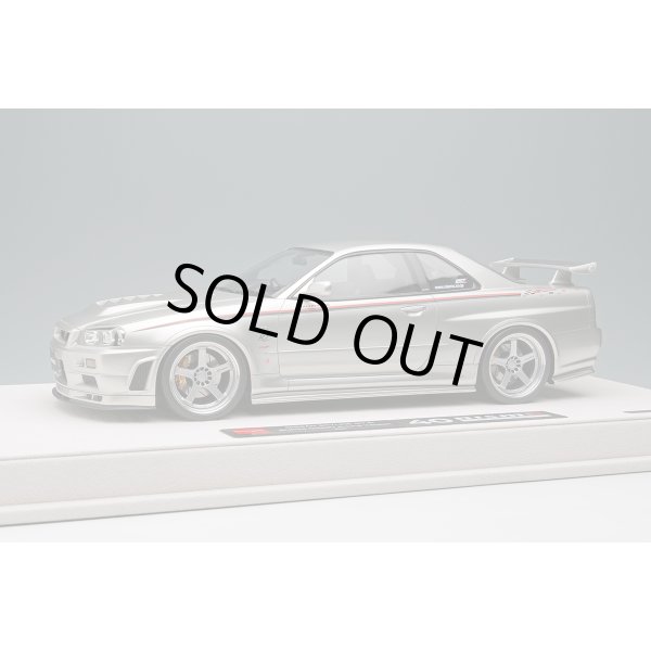 画像1: EIDOLON 1/18 NISSAN SKYLINE GT-R (BNR34 NISMO R-tune Version) 2004 Silver/Nismo Stripe Limited 120 pcs. (1)