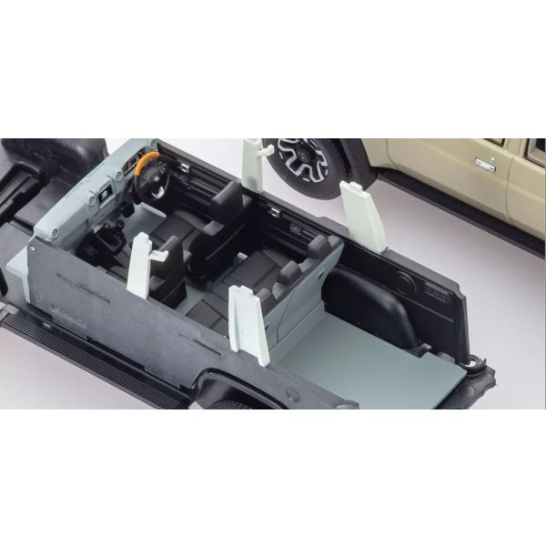 画像6: Kyosho Original 1/43 Toyota Land Cruiser 70 Beige (6)