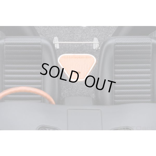 画像20: AUTOart 1/18 Toyota 2000GT 1967 (Gold) (20)