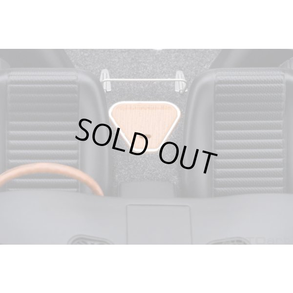 画像20: AUTOart 1/18 Toyota 2000GT 1967 (White) (20)