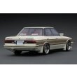 画像2: ignition model 1/18 Toyota MarkII Grande (GX71) Pearl White/Gold (2)