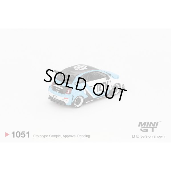 画像3: MINI GT 1/64 Abarth 595 LB-WORKS x Abarth Works IZTK (LHD) [Blister Packaging] (3)
