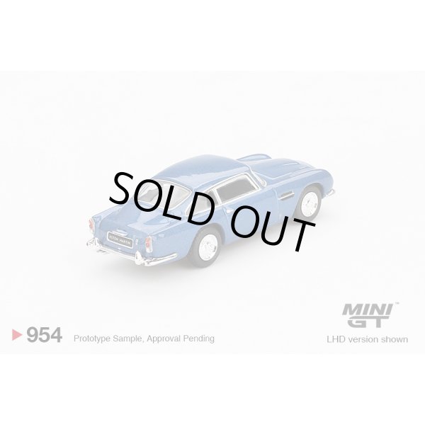 画像3: MINI GT 1/64 Aston Martin DB5 Sierra Blue (LHD) (3)