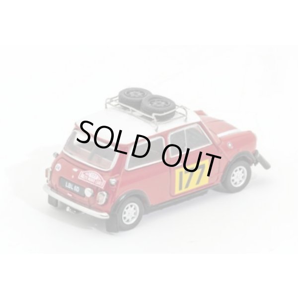 画像2: GCD 1/64 Morris Mini Cooper S 1967 Monte Carlo Rally Winner #177 R. Aaltonen/H. Lidon (2)