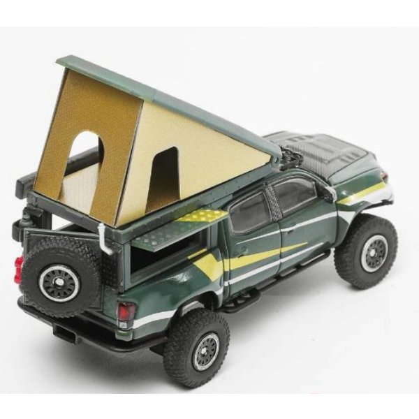 画像2: GCD 1/64 Toyota 4Runner TRD PRO Overland Green / Art  with Accessories (LHD) (2)