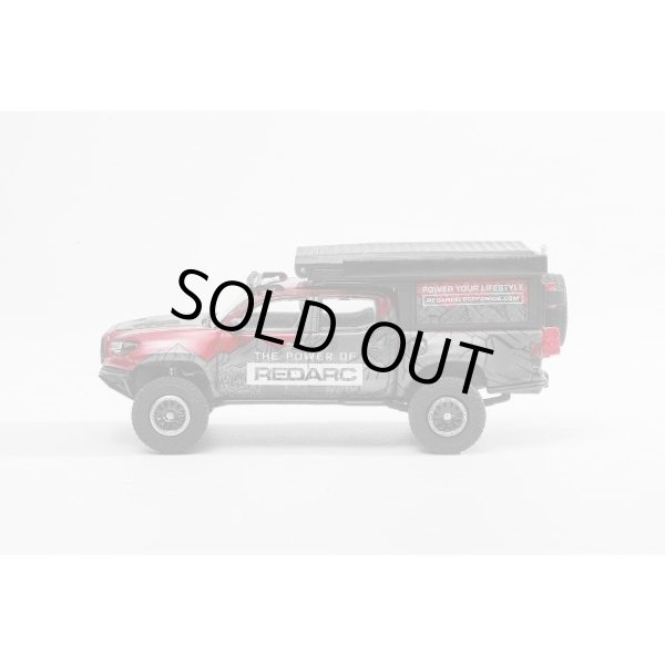 画像2: GCD 1/64 Toyota 4Runner TRD PRO Overland Red / Art with Accessories (LHD) (2)