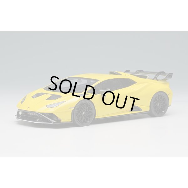 画像2: EIDOLON 1/43 Lamborghini Huracan STO 2021 Giallo Belenus Limited 100 pcs. (2)