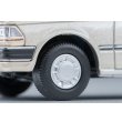 画像7: TOMYTEC 1/64 Limited Vintage NEO Nissan Gloria Wagon V20E GL (Yellowish Silver) 1991 (7)
