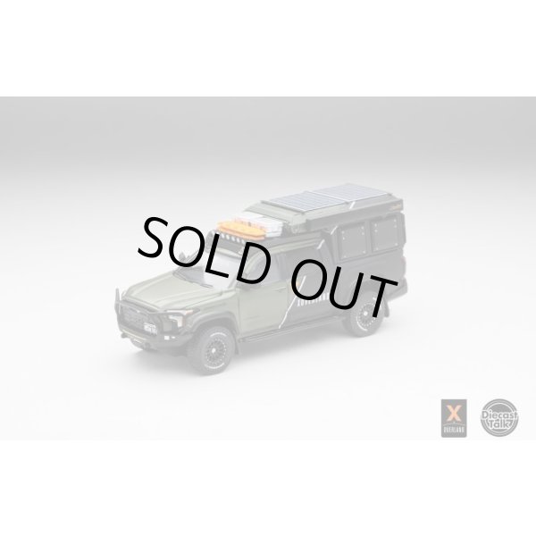 画像1: GCD x DiecastTalk 1/64 Toyota Tundra Orion Africa Expedition XOverland (1)