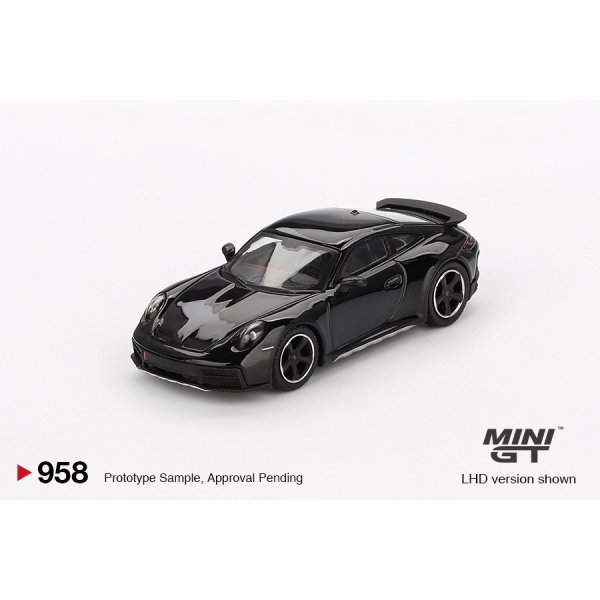 画像1: MINI GT 1/64 Porsche 911 Dakar Black (LHD) (1)