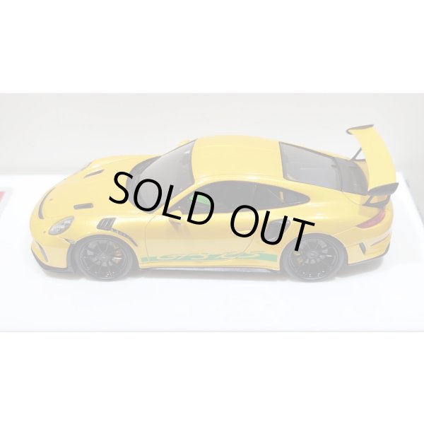 画像4: EIDOLON 1/43 Porsche 911 (991.2) GT3 RS 2018 Grande Giallo Pearl Limited 32 pcs. (4)