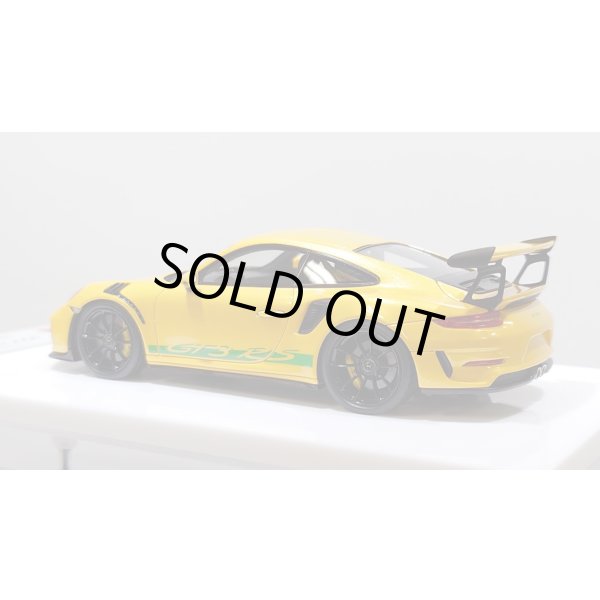 画像3: EIDOLON 1/43 Porsche 911 (991.2) GT3 RS 2018 Grande Giallo Pearl Limited 32 pcs. (3)