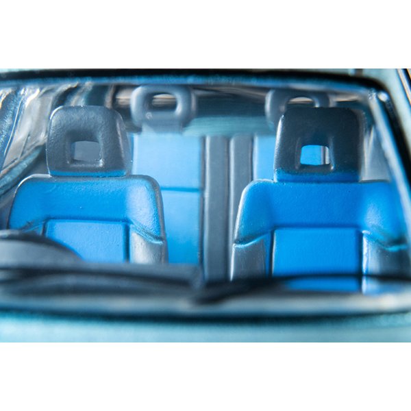 画像9: TOMYTEC 1/64 Limited Vintage NEO Toyota RAV4L V (Light Blue/Gray) 1995 (9)