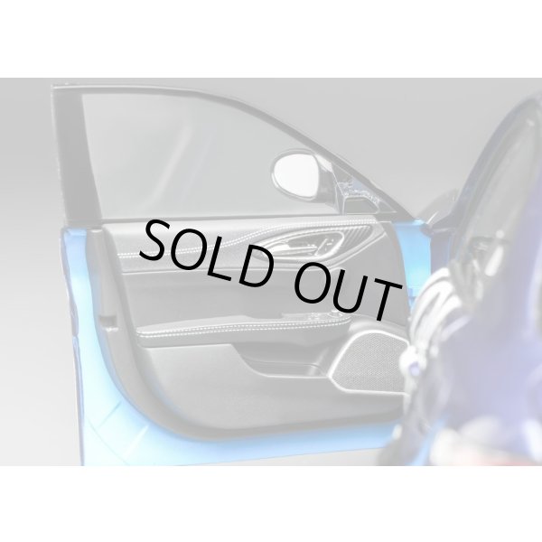 画像6: MOTORHELIX 1/18 Alfa Romeo GTA Misano Blue (6)