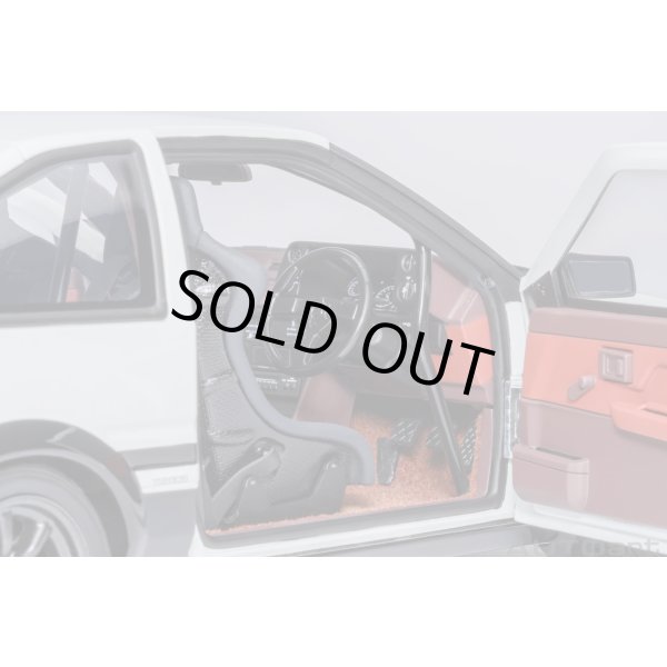 画像11: AUTOart 1/18 Toyota Sprinter Trueno (AE86) "Initial D" "Project D" Final Version (30th Anniversary) (11)