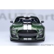 画像5: AUTOart 1/18 Ford Mustang Shelby GT500 (Green with White Stripes) (5)
