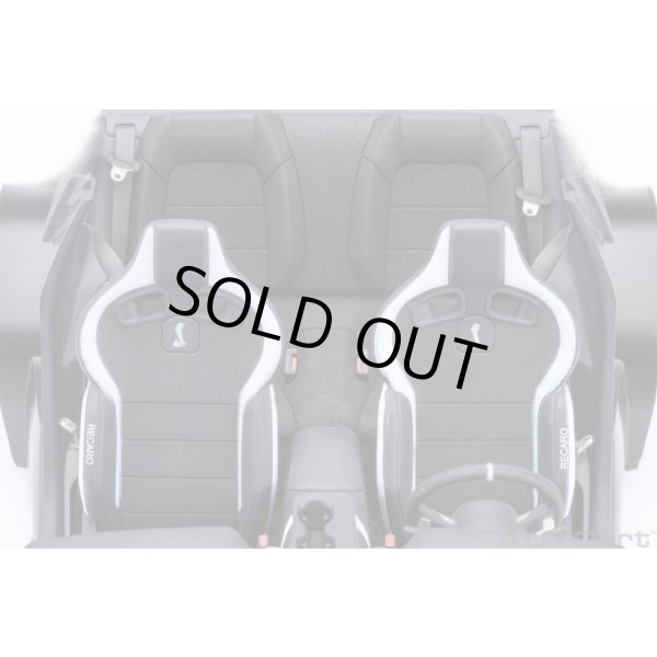 画像15: AUTOart 1/18 Ford Mustang Shelby GT500 (Green with White Stripes) (15)