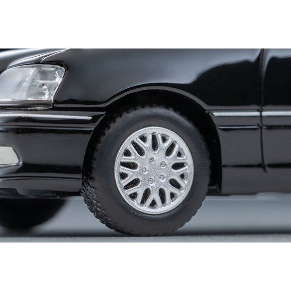 画像7: TOMYTEC 1/64 Limited Vintage NEO Toyota Crown Estate Athlete V (Black) 2001 (7)