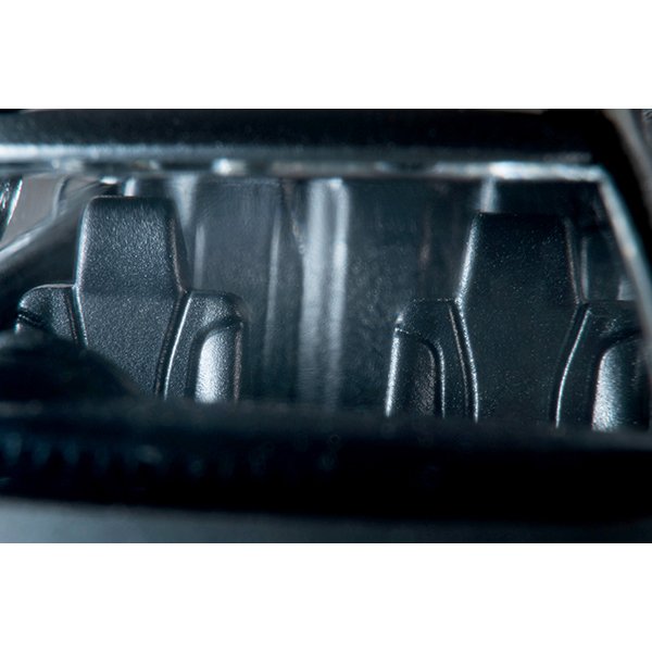 画像8: TOMYTEC 1/64 Limited Vintage NEO Toyota Crown Estate Athlete V (Silver) 2001 (8)