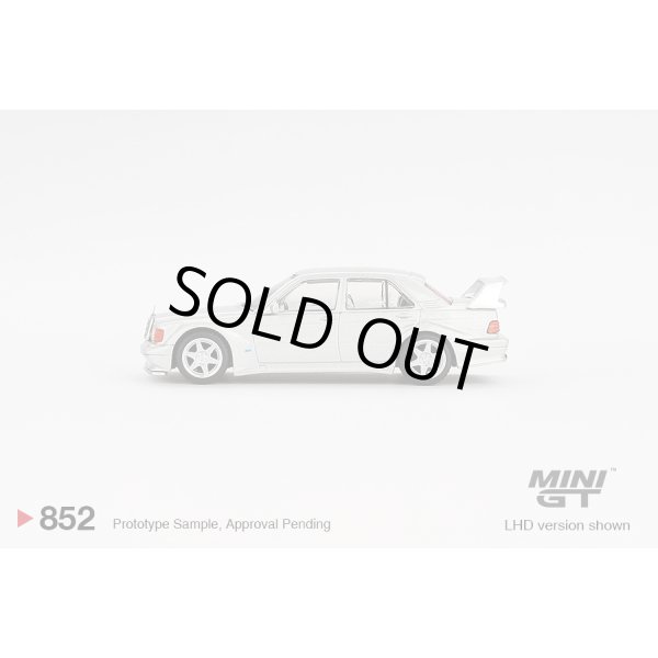 画像4: MINI GT 1/64 Mercedes-Benz 190E 2.5-16 Evolution II Astral Silver (LHD) [Blister Packaging] (4)