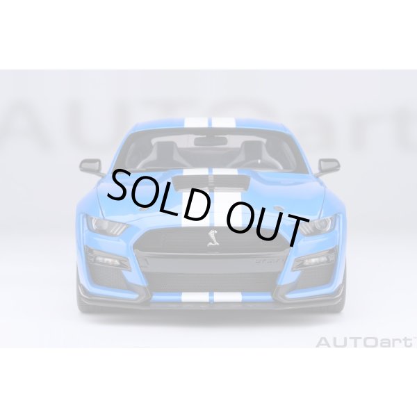 画像5: AUTOart 1/18 Ford Mustang Shelby GT500 (Blue with White Stripes) (5)