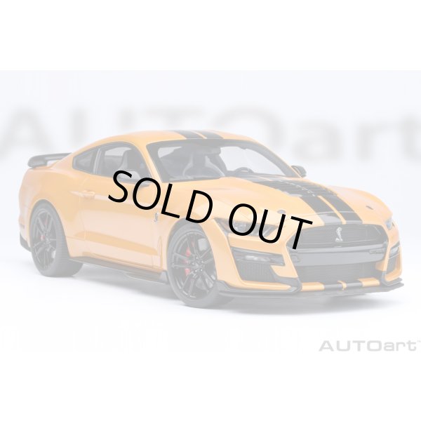 画像18: AUTOart 1/18 Ford Mustang Shelby GT500 (Orange with Black Stripes) (18)