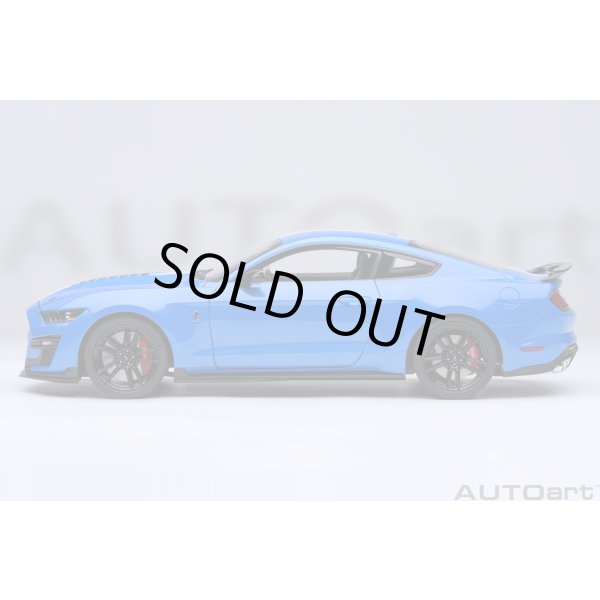 画像3: AUTOart 1/18 Ford Mustang Shelby GT500 (Blue with White Stripes) (3)
