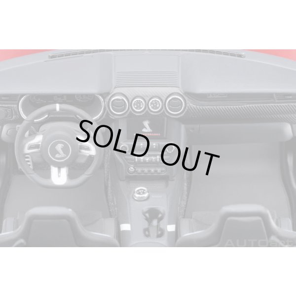 画像14: AUTOart 1/18 Ford Mustang Shelby GT500 (Red with Black Stripes) (14)