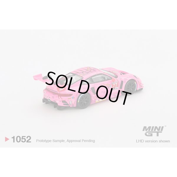 画像3: MINI GT 1/64 Porsche 911 GT3 R IMSA Road America 2024 #77 AO Racing (3)