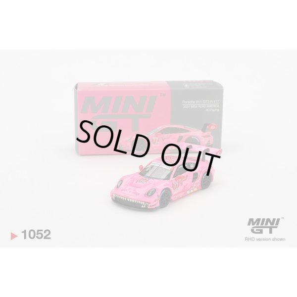 画像1: MINI GT 1/64 Porsche 911 GT3 R IMSA Road America 2024 #77 AO Racing (1)
