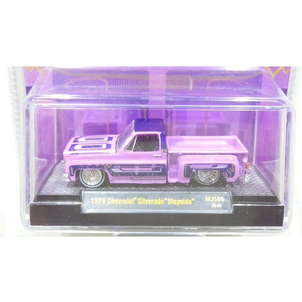画像4: M2 Machines 1/64 1979 Chevrolet Silverado Stepside Lowrider (Purple) (4)
