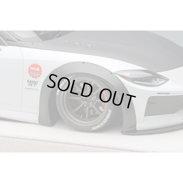 画像6: EIDOLON 1/18 lb nation Fairlady Z (RZ34) (RS Watanabe 8-spoke wheel) Pearl White Limited 80 pcs. (6)