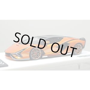 画像: EIDOLON 1/43 Lamborghini Sian FKP 37 2019 with Stripe Arancio Pearl Limited 33 pcs.