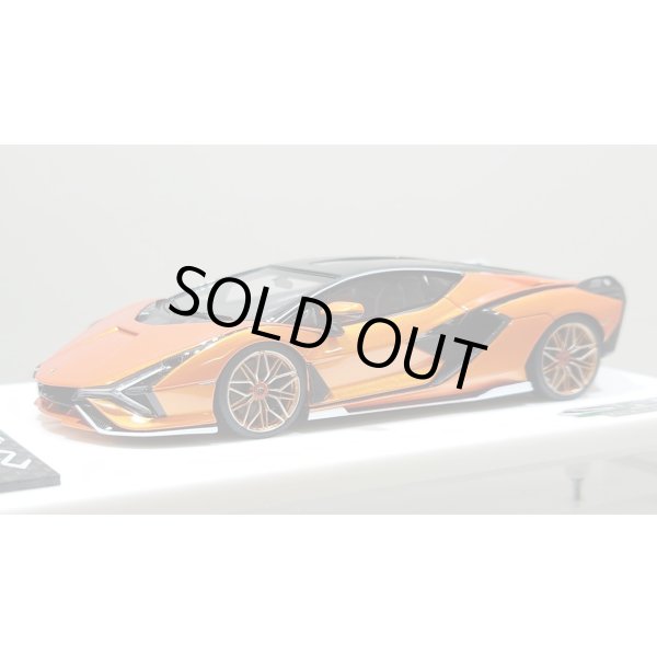 画像1: EIDOLON 1/43 Lamborghini Sian FKP 37 2019 with Stripe Arancio Pearl Limited 33 pcs. (1)
