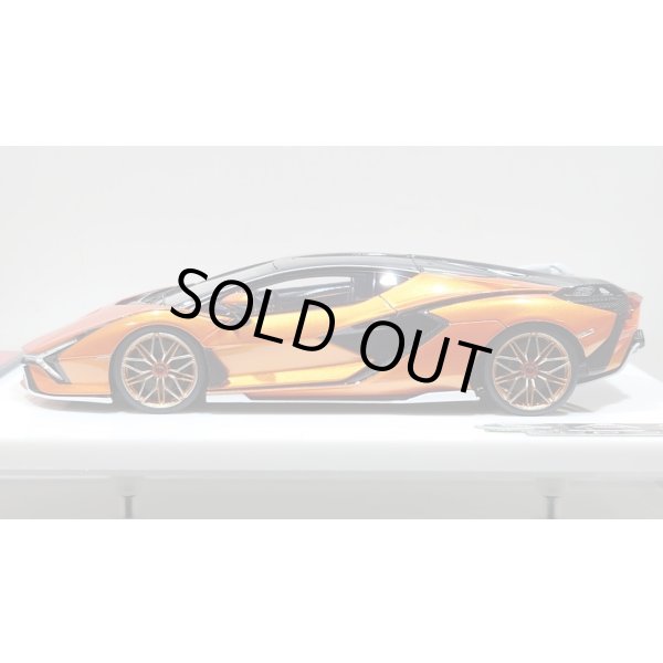 画像2: EIDOLON 1/43 Lamborghini Sian FKP 37 2019 with Stripe Arancio Pearl Limited 33 pcs. (2)